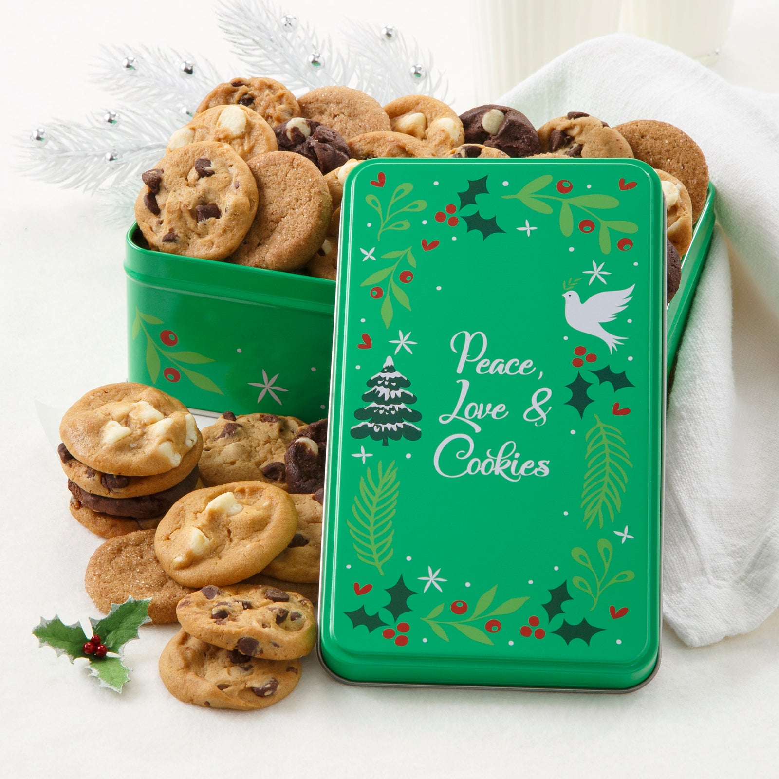 A Gift in a Tin: Christmas Baking Kit