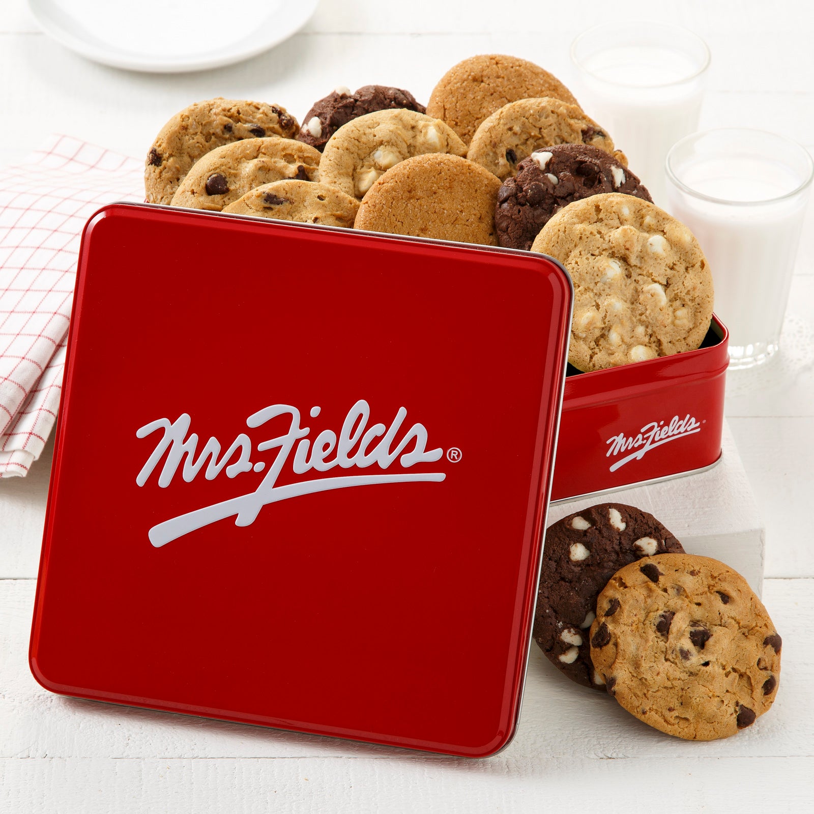 Signature Dozen Original Sized Cookies – Mrs. Fields