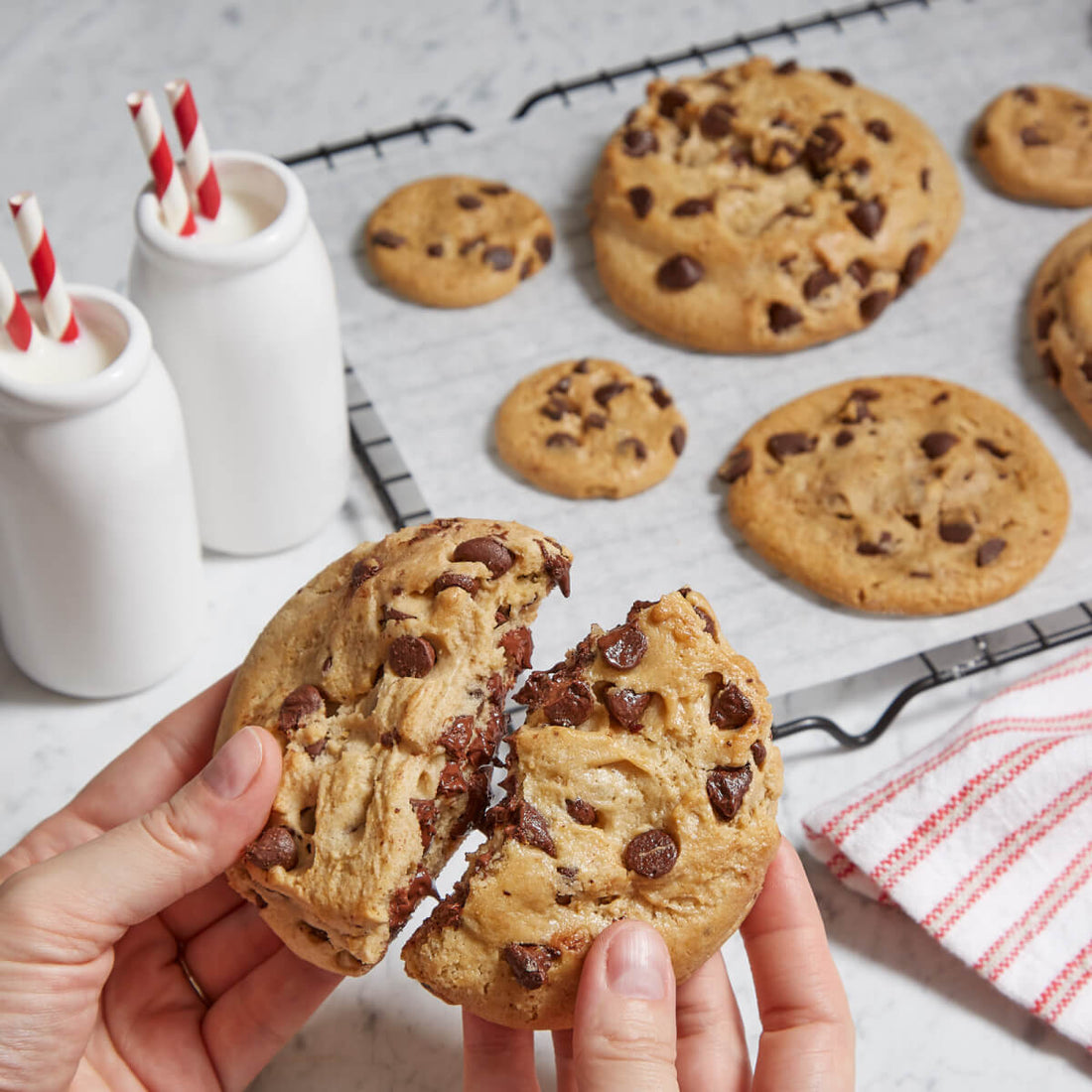 A Dozen Chocolate Chip Mega Cookies – Mrs. Fields